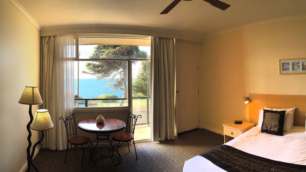 Seafront Kangaroo Island Resort 4*